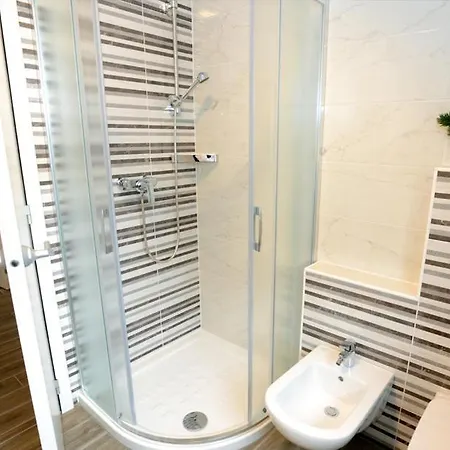 Fine Ljubljana 4 Star *