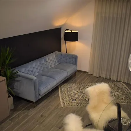 Fine Ljubljana 4 Star *